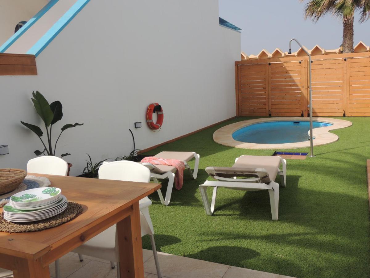Cozy, Beach House , By Mahbovillas La Oliva Luaran gambar
